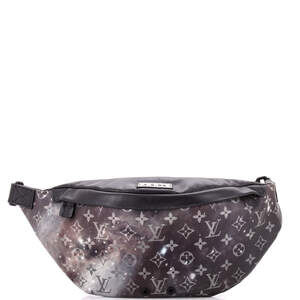 Louis Vuitton Discovery Bumbag Limited #225760L18B